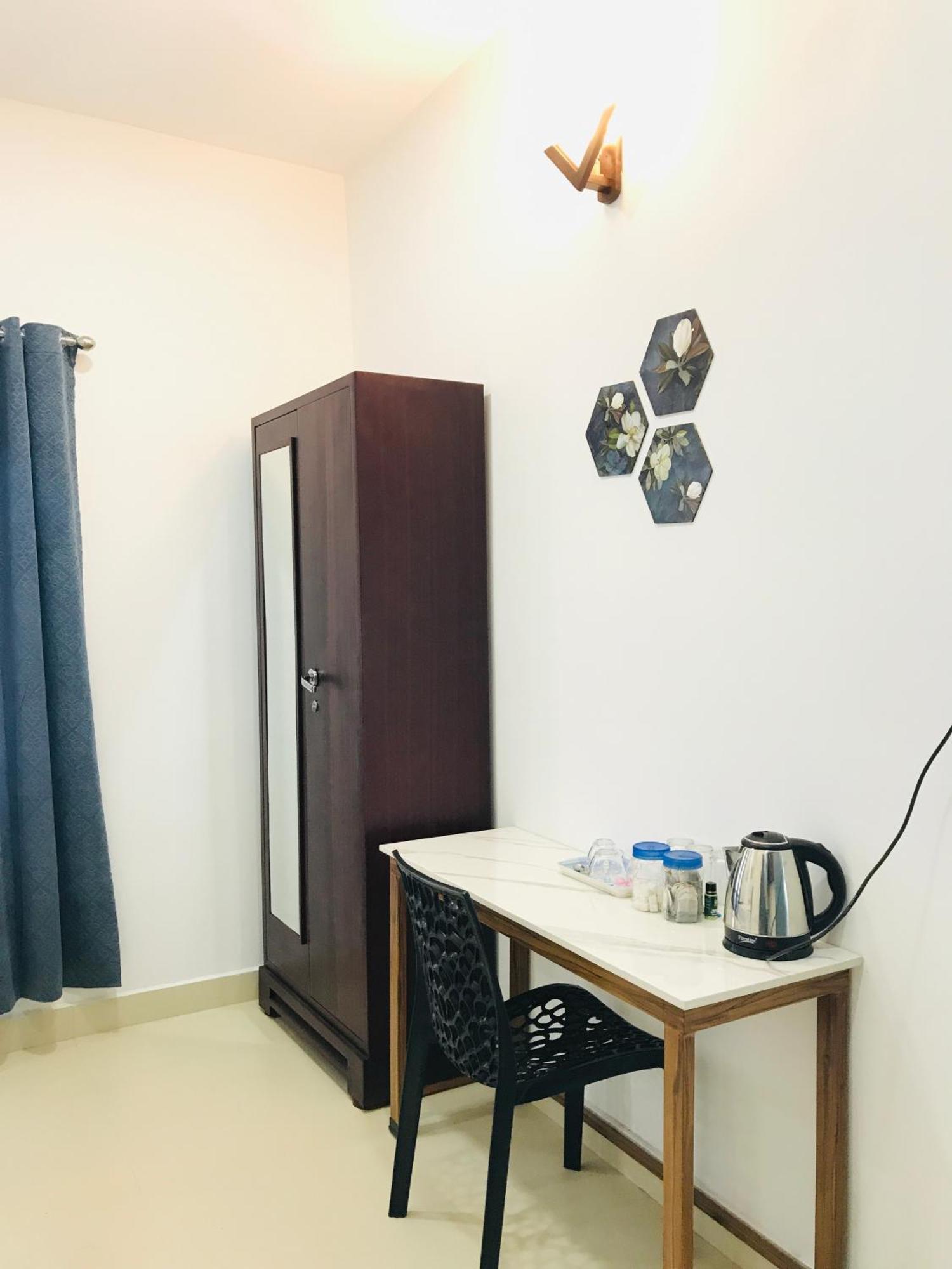 The Lobo'S Inn Pīrmed المظهر الخارجي الصورة